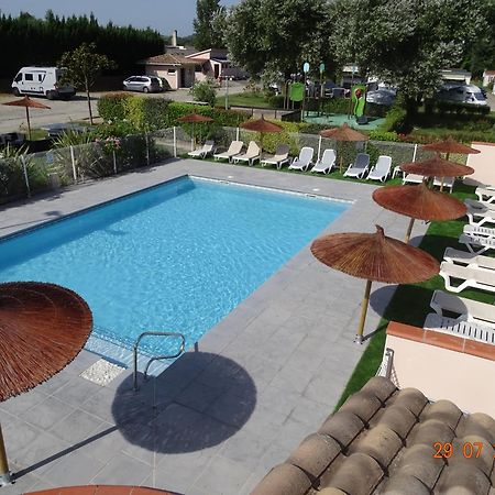 Camping Les Nysades Hotel Мирпоа Екстериор снимка